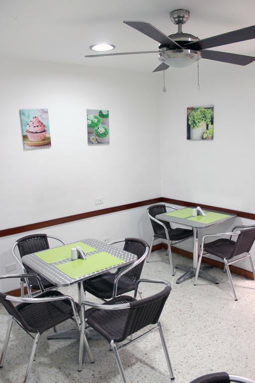 Pasadena Hostel Кали Экстерьер фото