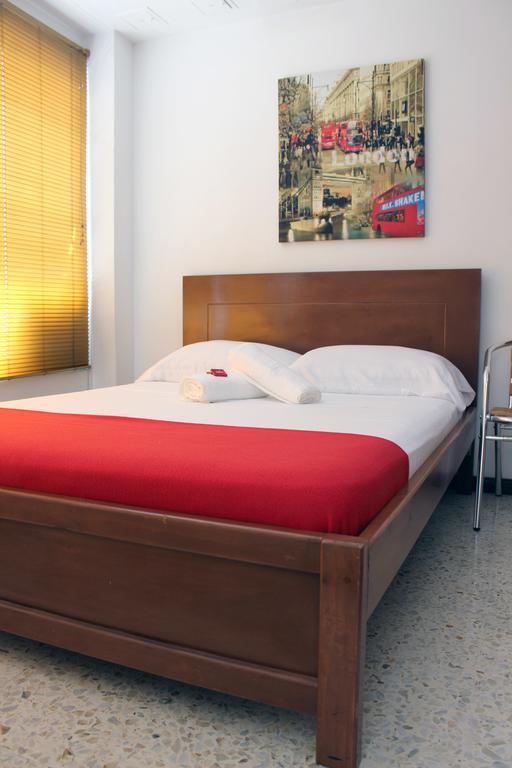 Pasadena Hostel Кали Номер фото