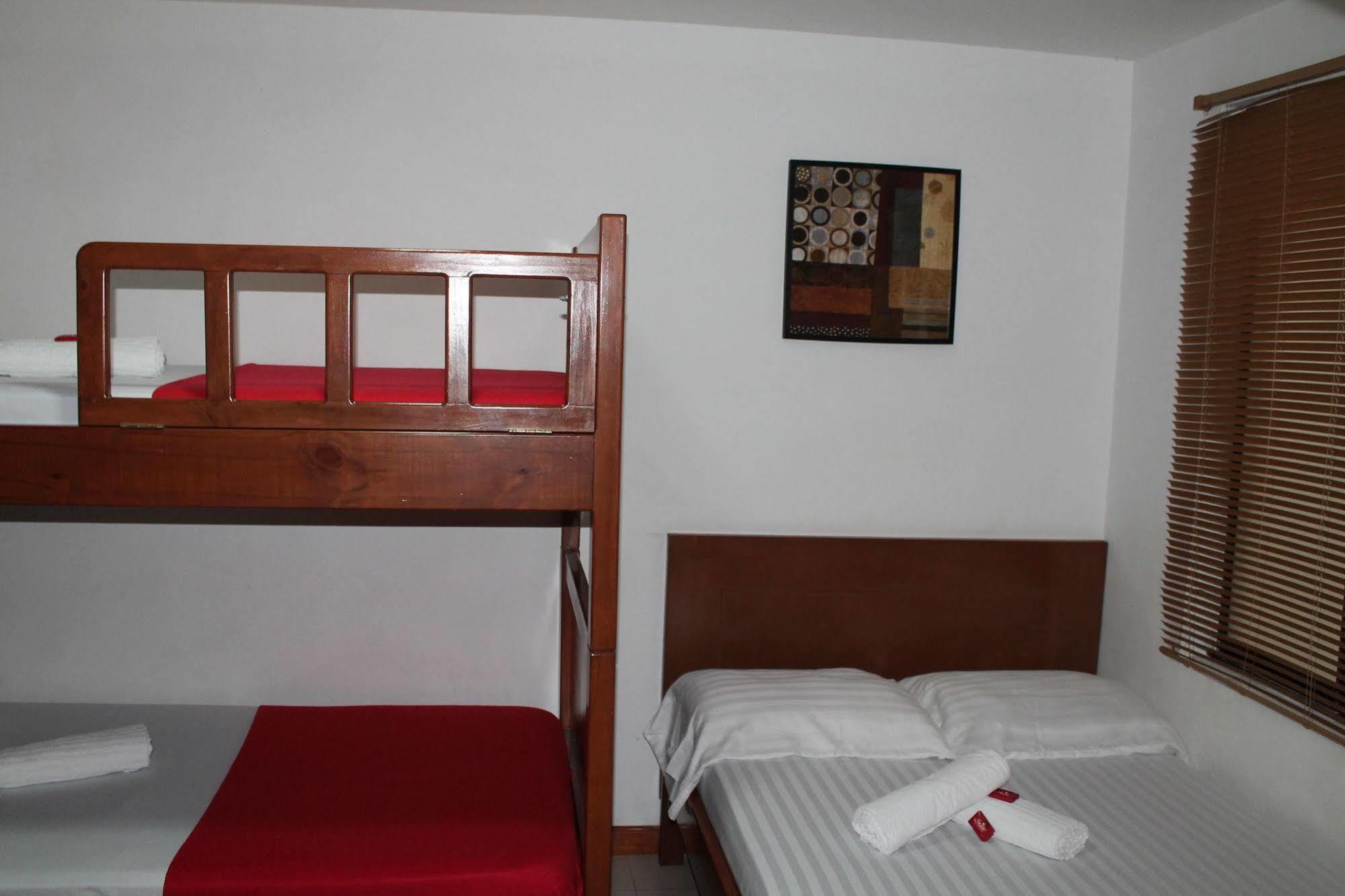 Pasadena Hostel Кали Экстерьер фото