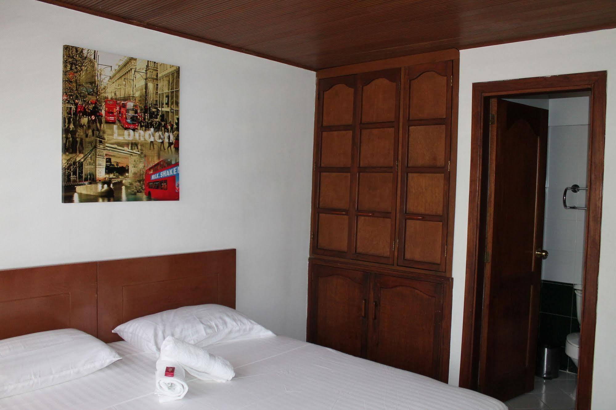 Pasadena Hostel Кали Экстерьер фото