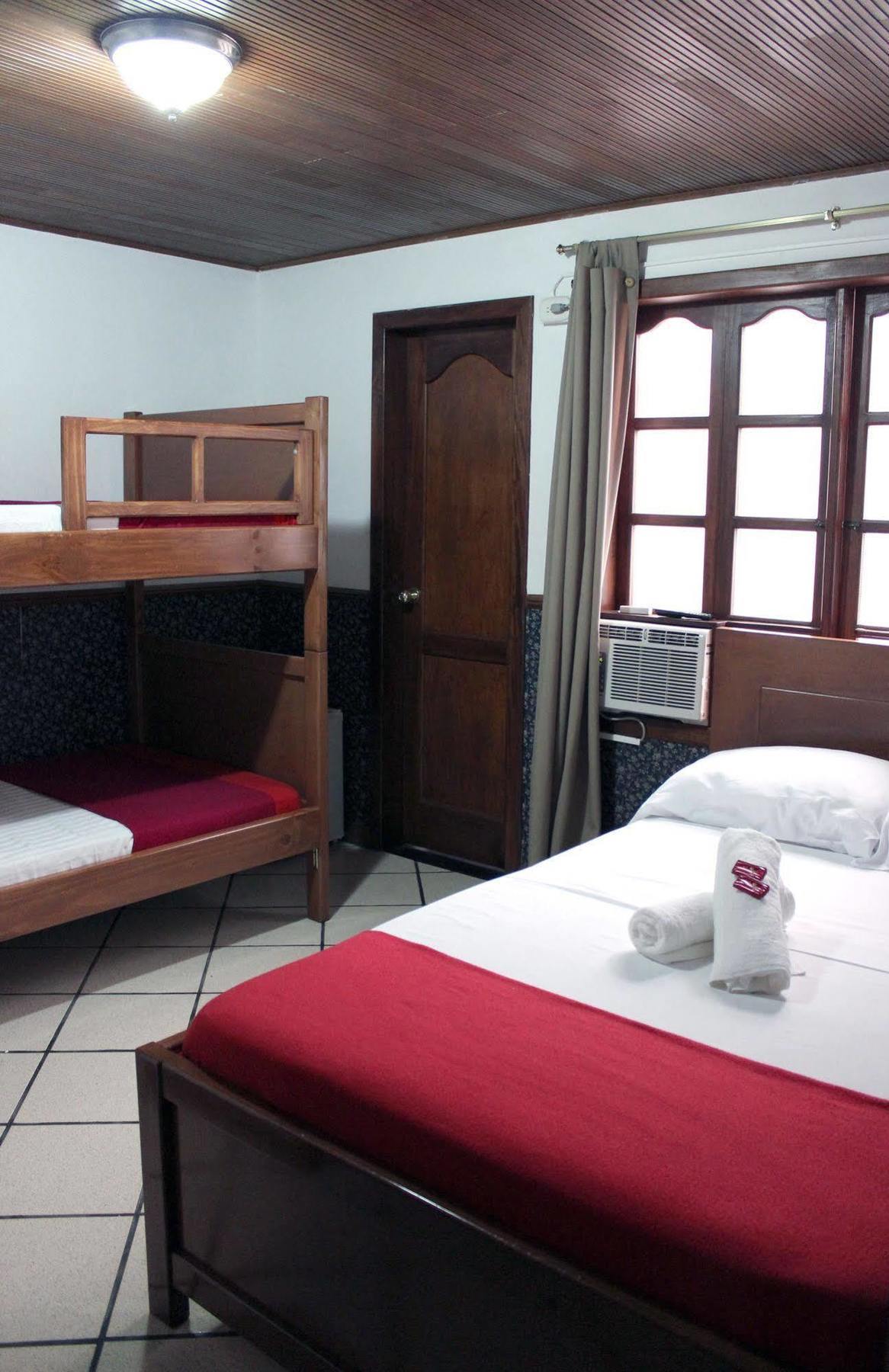 Pasadena Hostel Кали Экстерьер фото